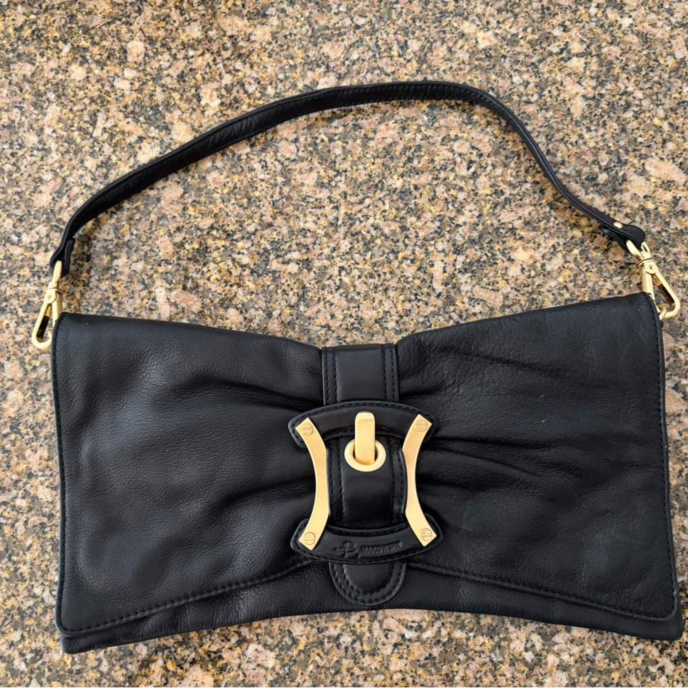 Vintage B. Makowsky leather clutch